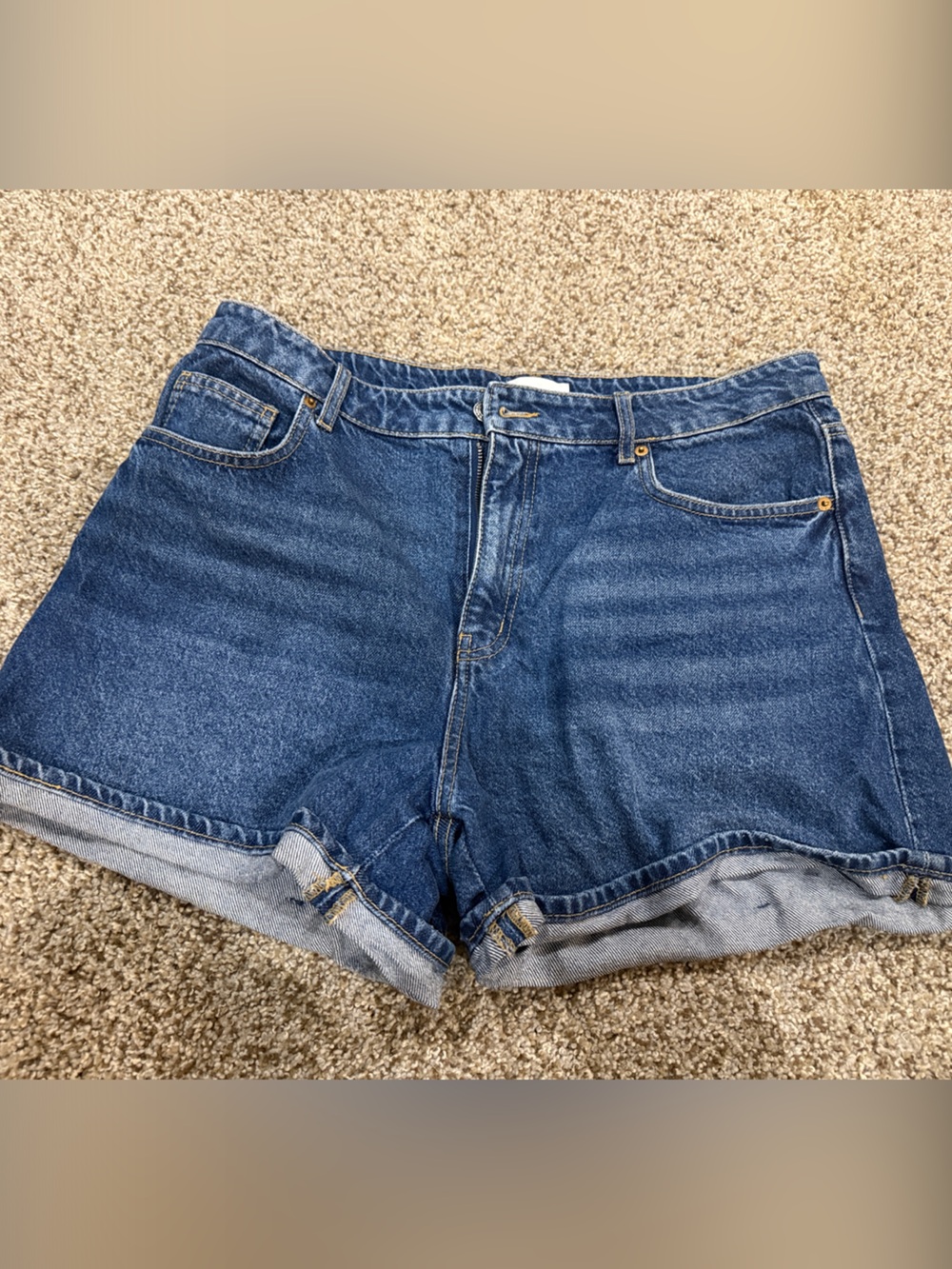 H&M Women's Dark Blue Rolled-Hem Denim Shorts